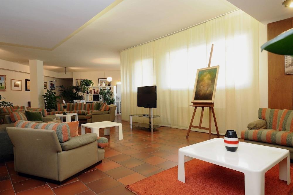 Apartahotel Porta Al Prato 4*