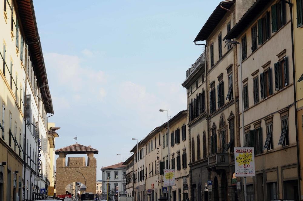 Apartahotel Porta Al Prato