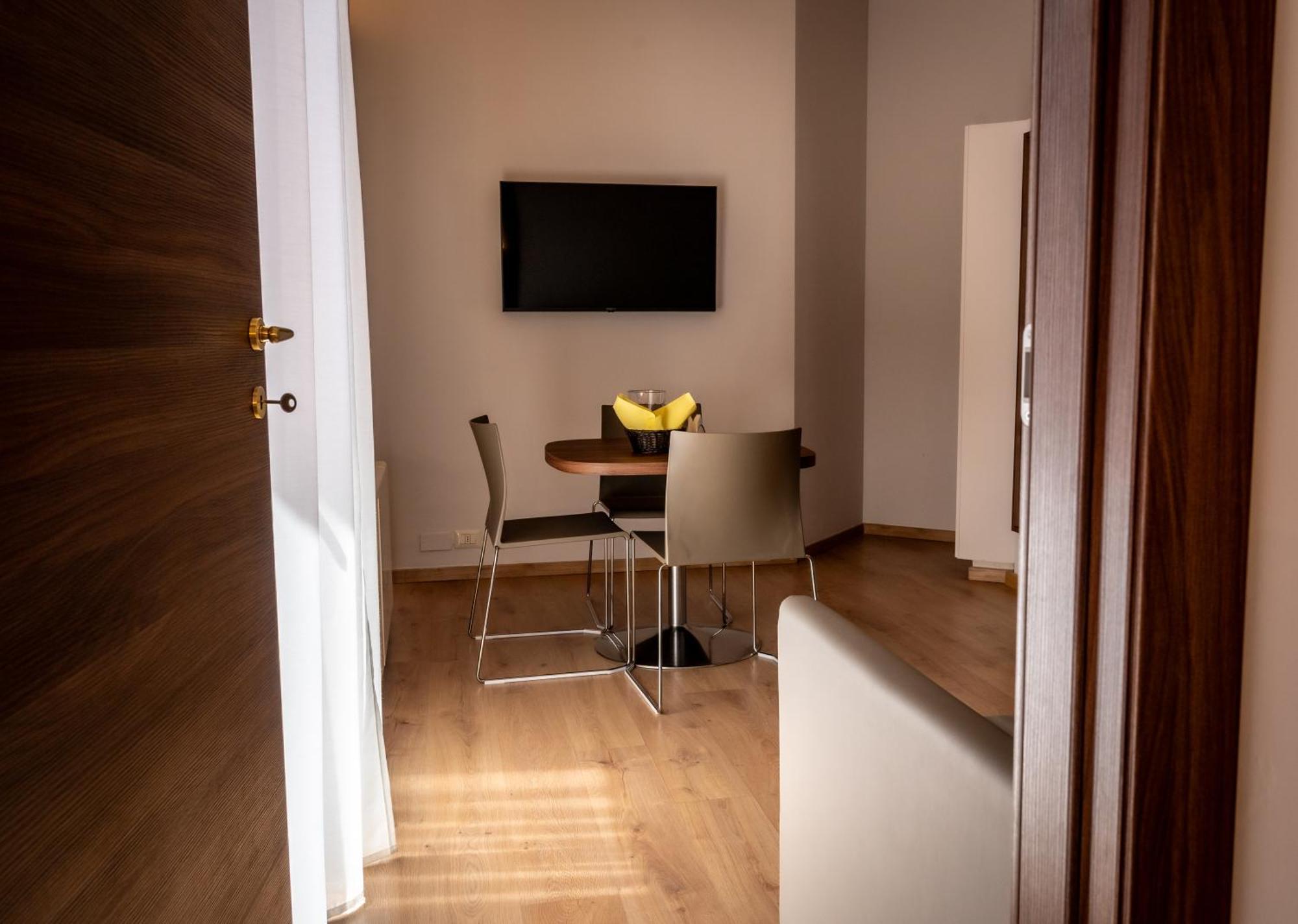 Porta Al Prato Apartahotel 4*